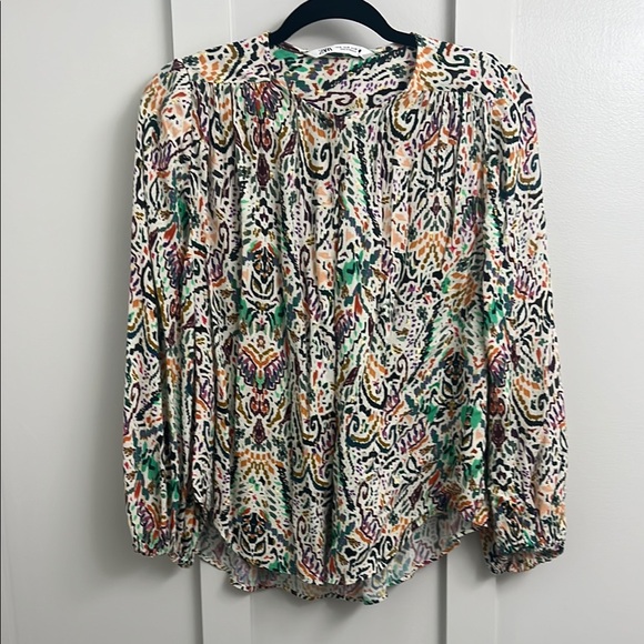 Zara Tops - Zara Cream and Pink Puff Sleeve Blouse